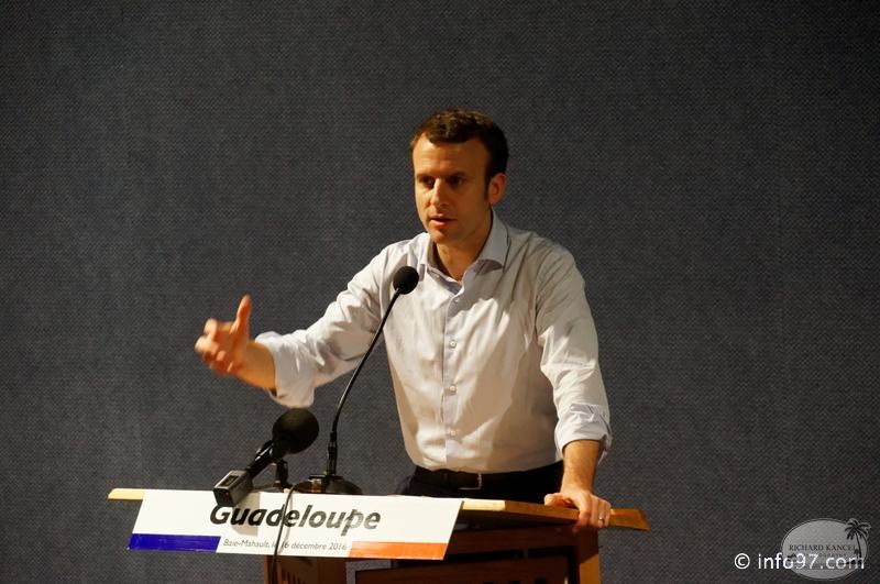 emmanuel-macron-07.jpg