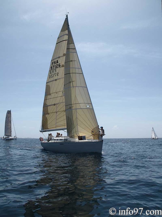 tour-voile-guadeloupe-voilier20115.jpg