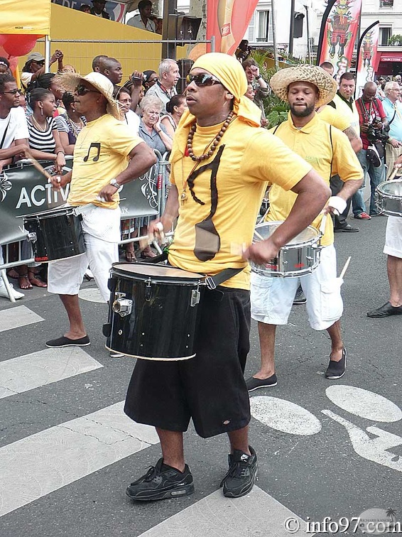 defile-paris-carnaval196.jpg