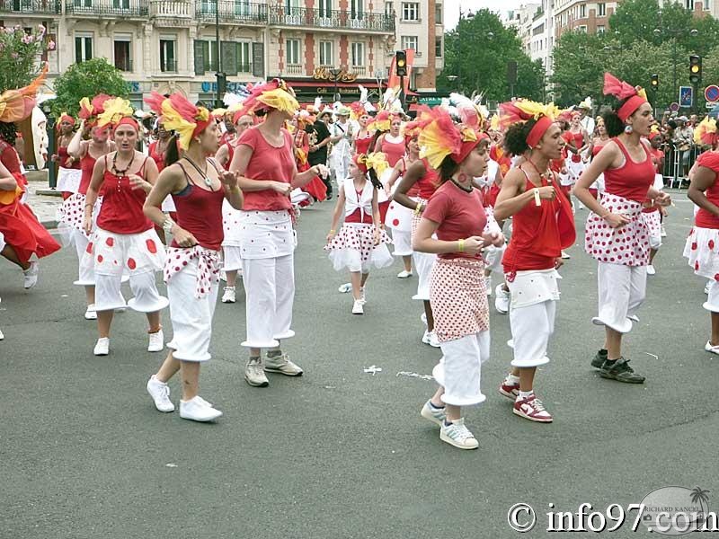 defile-paris-carnaval155.jpg