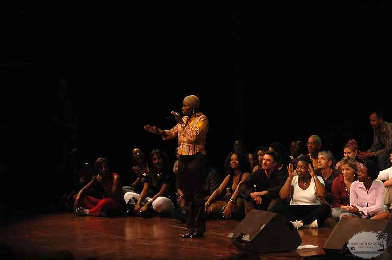 angelique-kidjo14.jpg