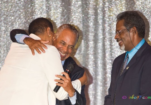 Portofolio-miss-prestige-national-guadeloupe