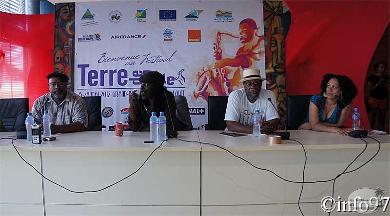 terre-de-blues2012-divers15.jpg