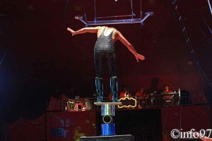 cirque-roger-lanzac-2011-7