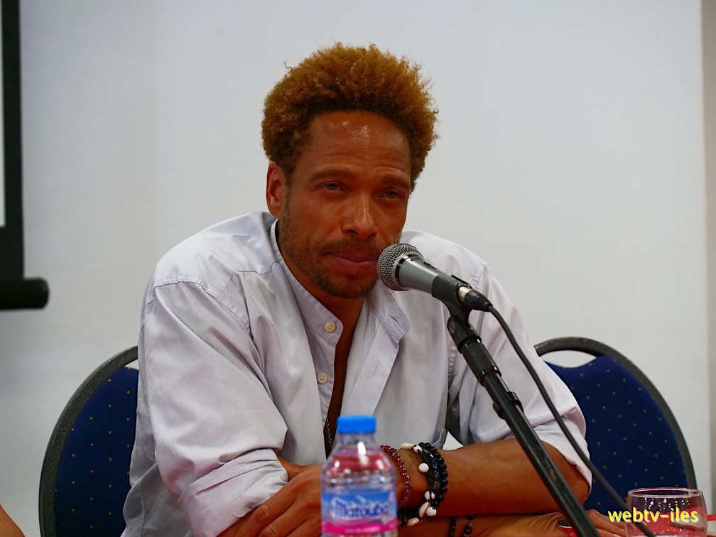 gary-dourdan17.jpg