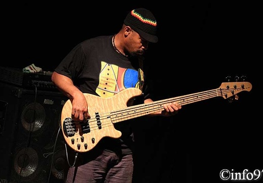 premiere-rencontre-autour-du-piano