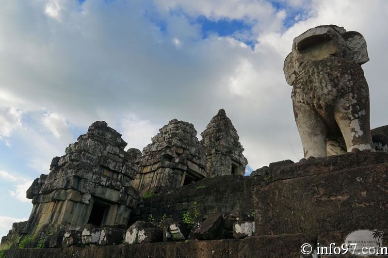 DSC04776angkor.jpg