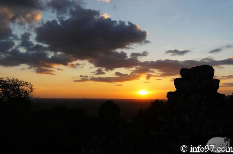 DSC04886angkor.jpg