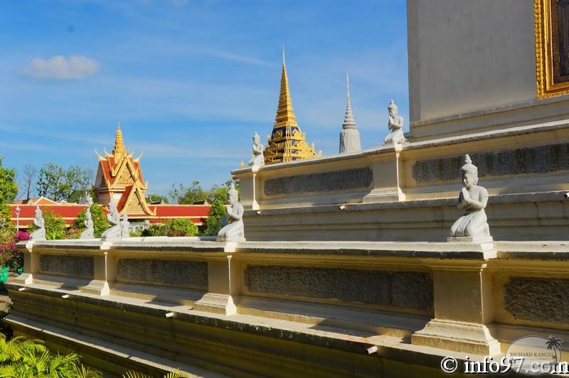 DSC04545musee-palais-phnompenh.jpg