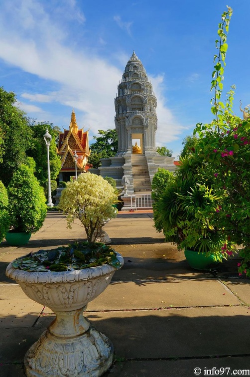 DSC04561musee-palais-phnompenh.jpg