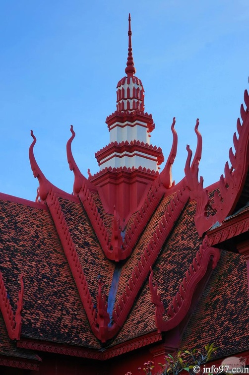 DSC04573musee-palais-phnompenh.jpg