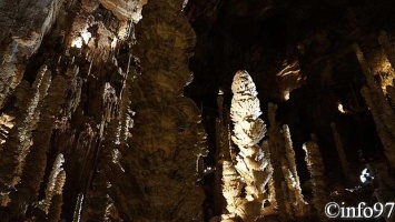 grotte-dargilan-27