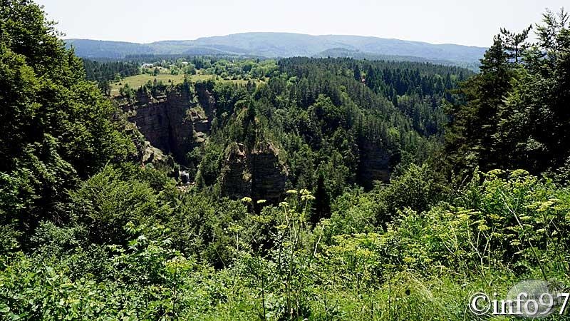 paysage-gorge-du-tarn2.jpg