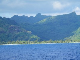 P1010315-Huahine
