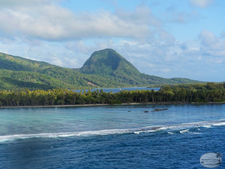 P1010324-Huahine.jpg