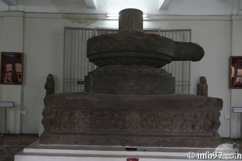 DSC02689musee-cham.jpg