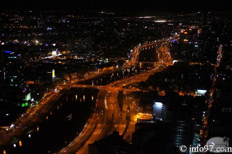 DSC06319saigon-night.jpg