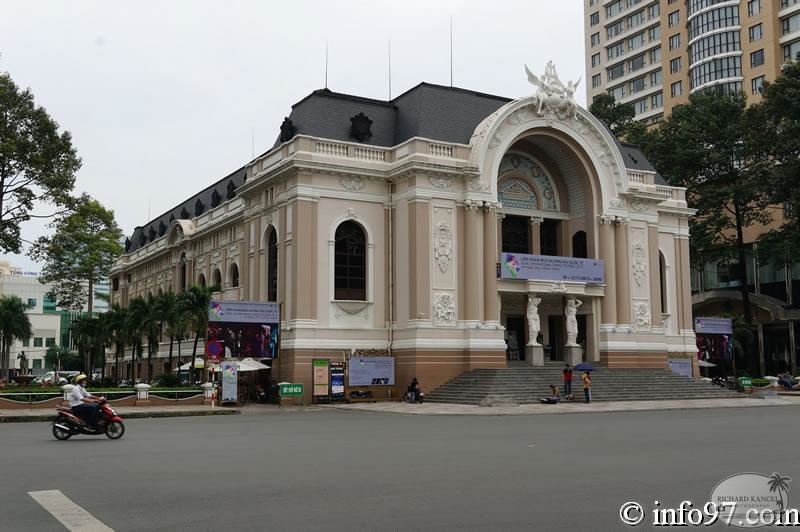 DSC03560saigon.jpg