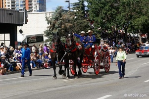 rodeo-stampede-parade-100