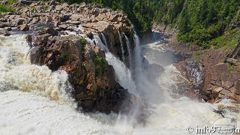 les-sept-chutes-22.jpg
