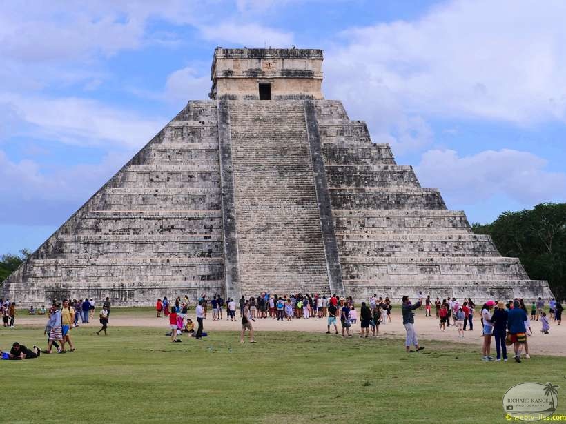 chitchen-itza-069.jpg