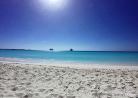 holland-america-half-moon-cay-21