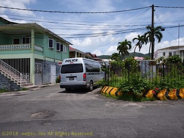 P1035046dominica-j2.