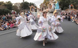 parade-disney19