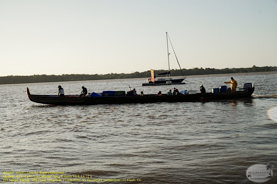 guyane30-st-laurent-fleuve.jpg