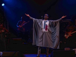  1071598-youssou-ndour-terre-de-blues