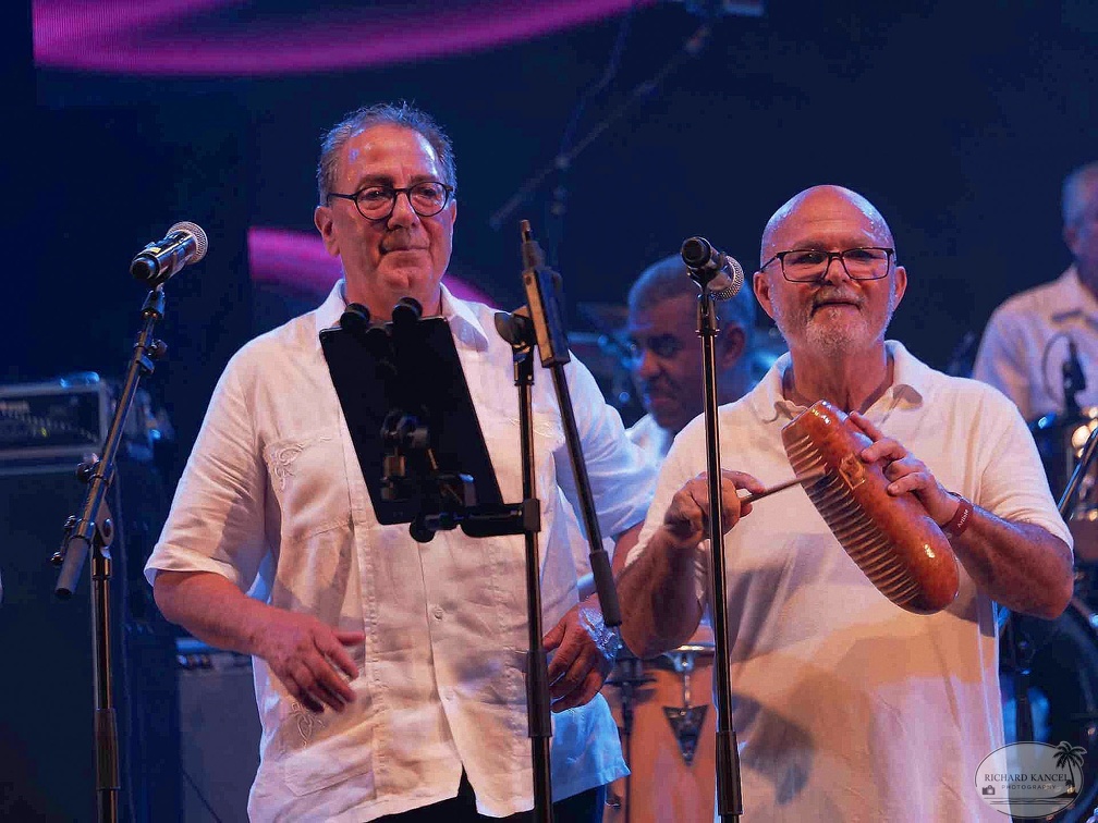 _1070930-orquestra-broadway-terre-de-blues.jpg