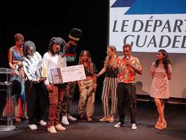 P1007428-nouveaux-regards