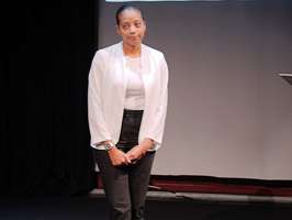 P1007481-nouveaux-regards