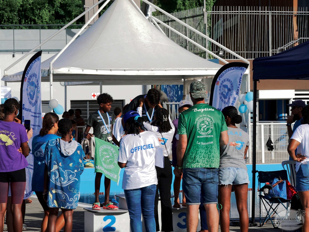 P1009152-shark.jpg