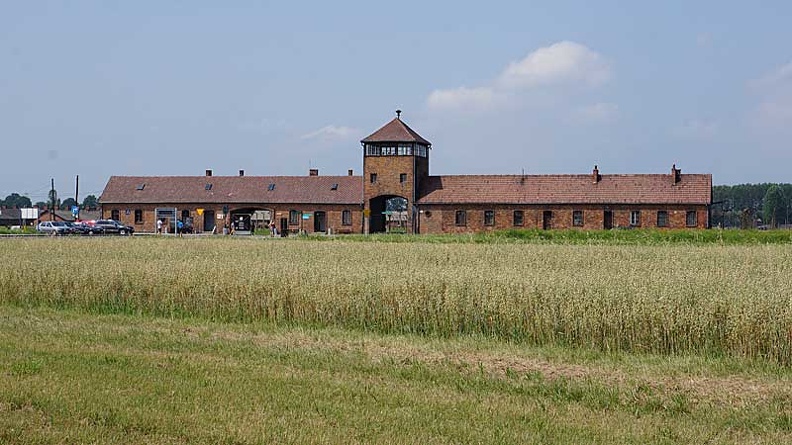Auschwitz-Birkenau-14.jpg