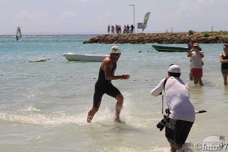 natation-tria-b-30 - natation-tria-b-30.jpg natation-tria-b-30.jpg