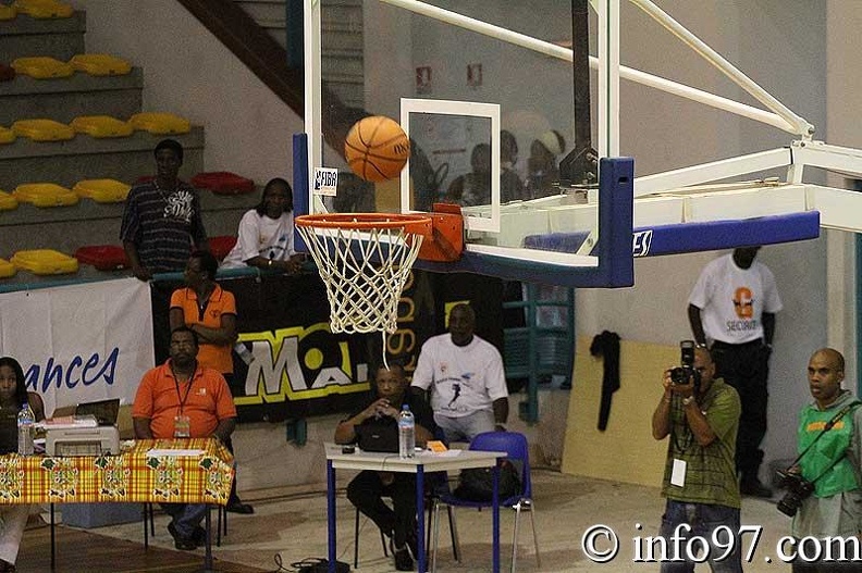 basket2010-feminine29.jpg