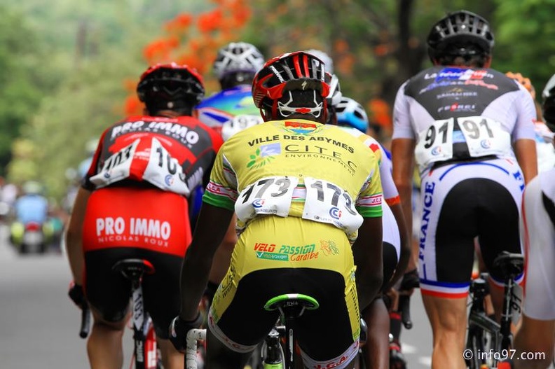 tour-cycliste-guadeloupe-2015-26.jpg