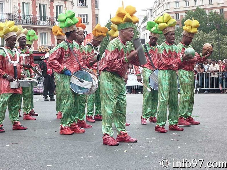 defile-paris-carnaval152.jpg