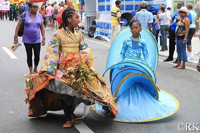 carnival-children1.jpg