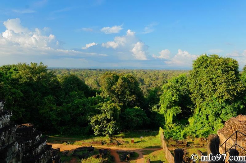 DSC04816angkor.jpg