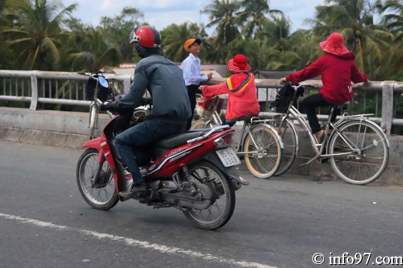 DSC03926transport-vietnam.jpg