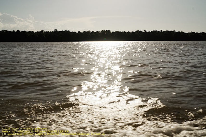 guyane23-st-laurent-fleuve.jpg