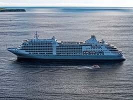 DJI 20241217143520 0004 D-silver-moon