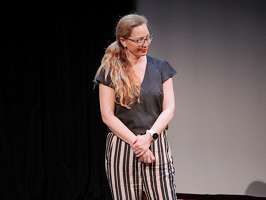 P1007449-nouveaux-regards