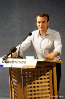 emmanuel-macron-05