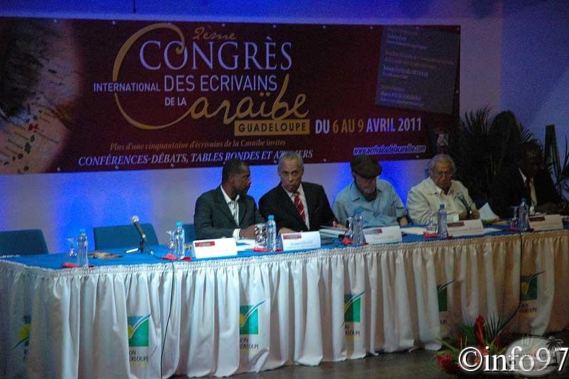 congres-ecrivain-caraibe2.jpg