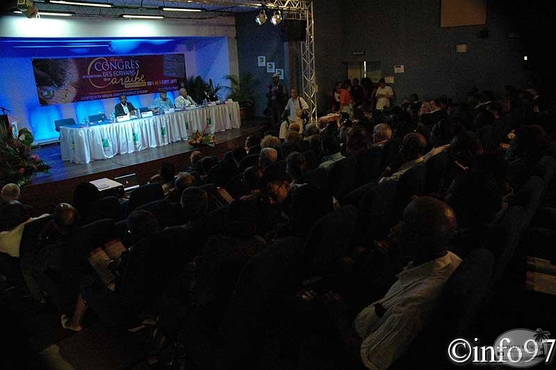 congres-ecrivain-caraibe4.jpg