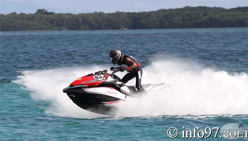 karujet2010-amateur6.jpg