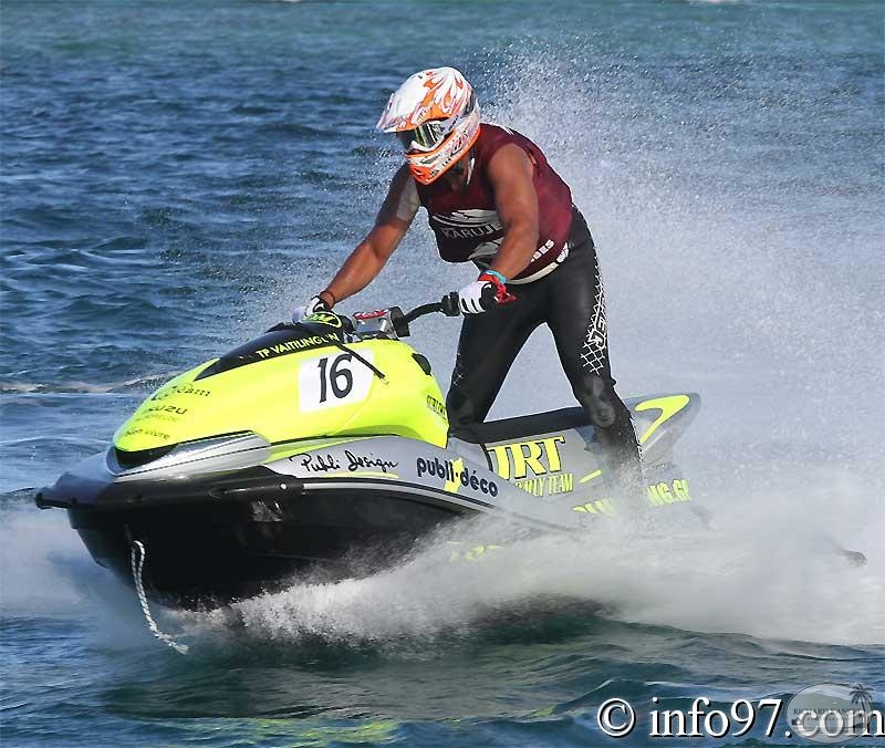 karujet2010-pro-16.jpg